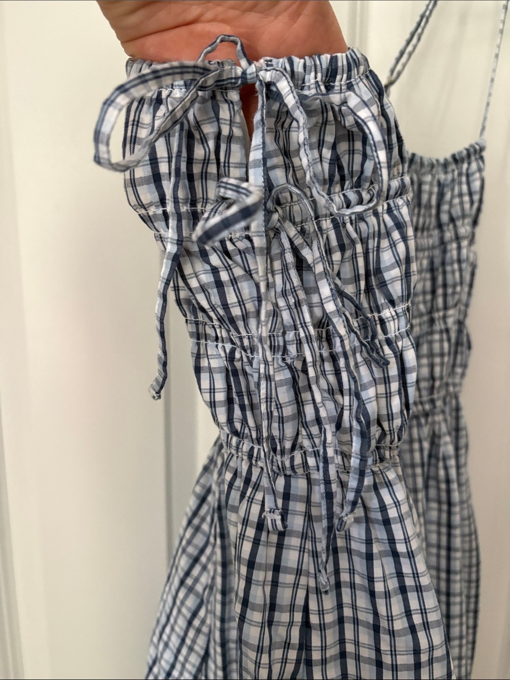 Abercrombie & Fitch Women's Smocked
Babydoll Tie Mini Dress - Picture 5 of 9